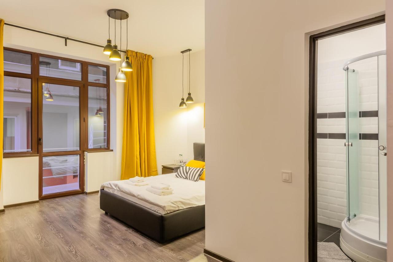 Chateau: Upscale In Bucharest's Historical Center! Bucarest